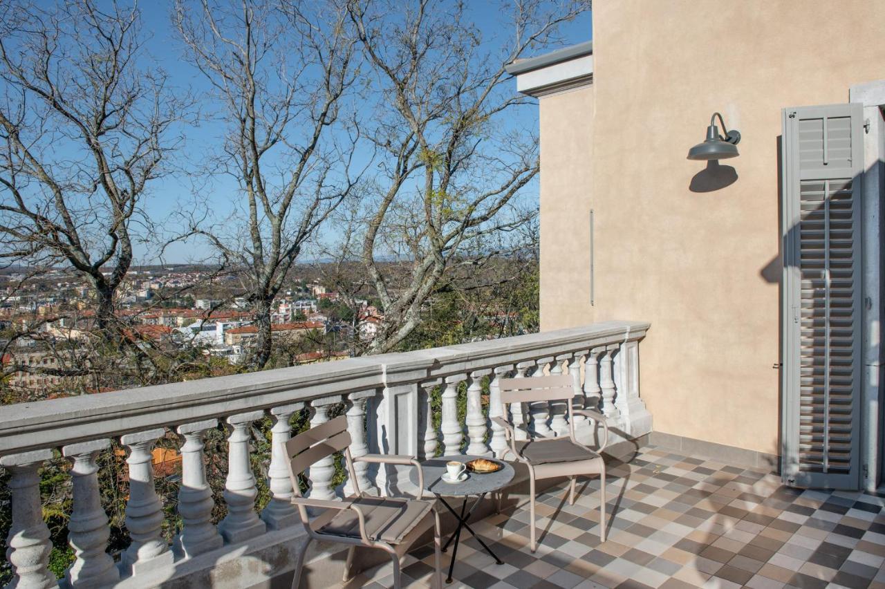 Hotel Peteani Labin  Bagian luar foto