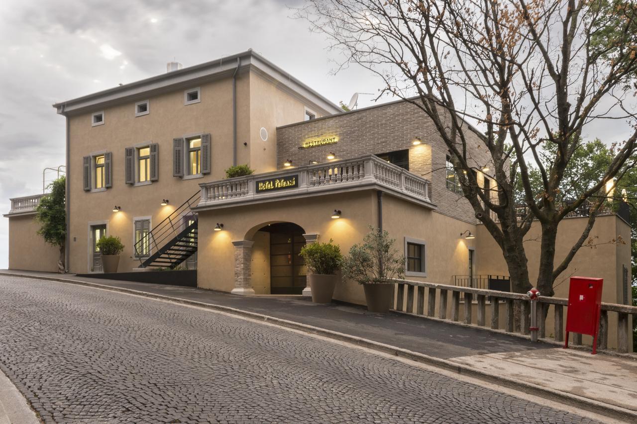 Hotel Peteani Labin  Bagian luar foto